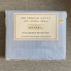 Fine Deluxe Hotel Full/Queen Duvet Set
